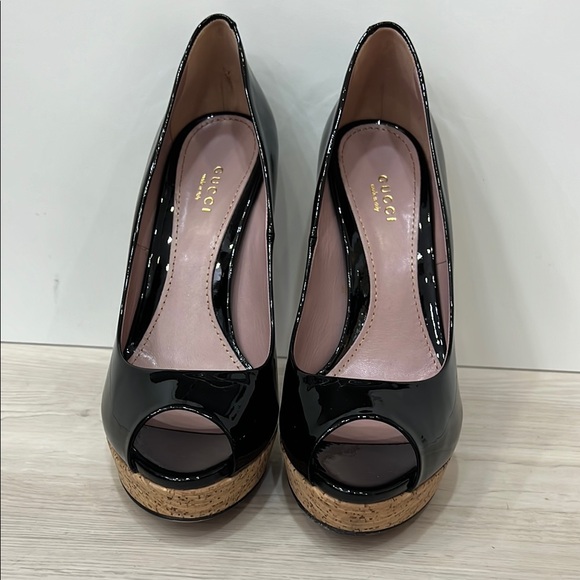Gucci Black and Brown Platform Heels - Picture 1 of 8